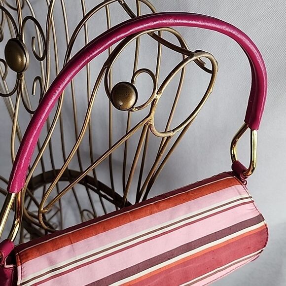 Silk Flap Fuschia Shoulder Bag with Matching Strap & Gold Tone Hardware - Picture 4 of 16